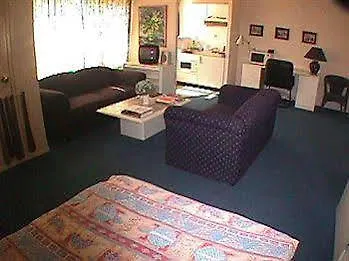 Studio * Hága